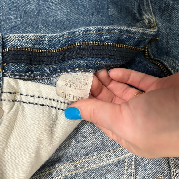 Vintage Lee loose cut off shorts - Picture 4 of 4